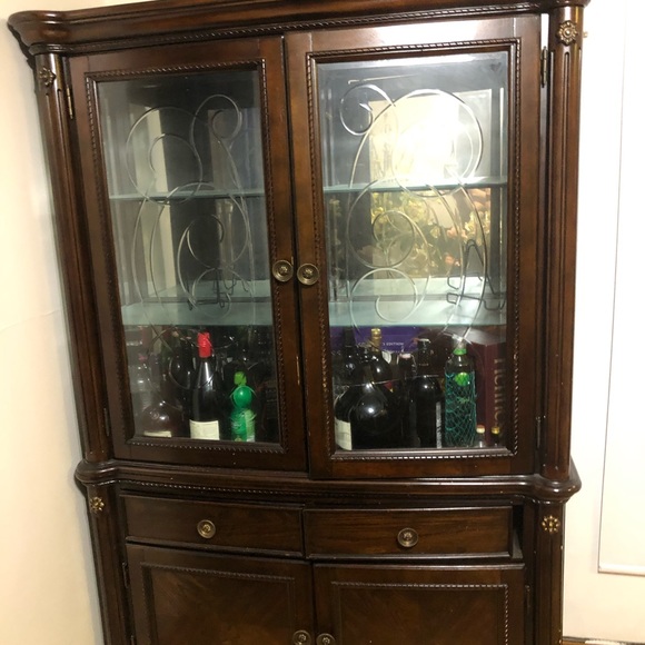 6 FOOT ELEGANT DARK BROWN CHINA - Picture 5 of 5